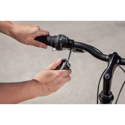 Schwinn Bike Seat Pack with Repair Tools - Black - Image 6